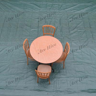 Wooden 3ft Round Table (2-4 People)