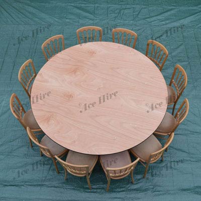 Wooden 6ft Round Table (10-12 People)